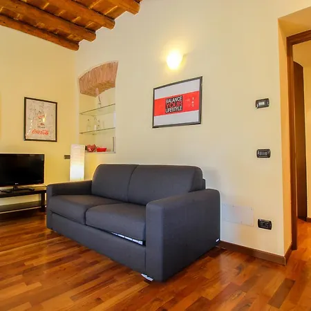 City Escape Apartman Como
